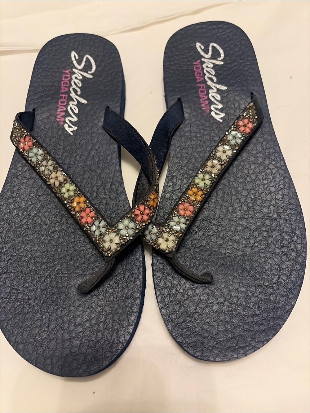 Skechers Navy Floral Beaded Yoga Foam Sandals